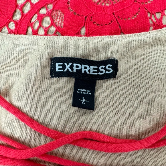 Express Bright Red Lace Scallop Bottom Top - Size L - Picture 3 of 6